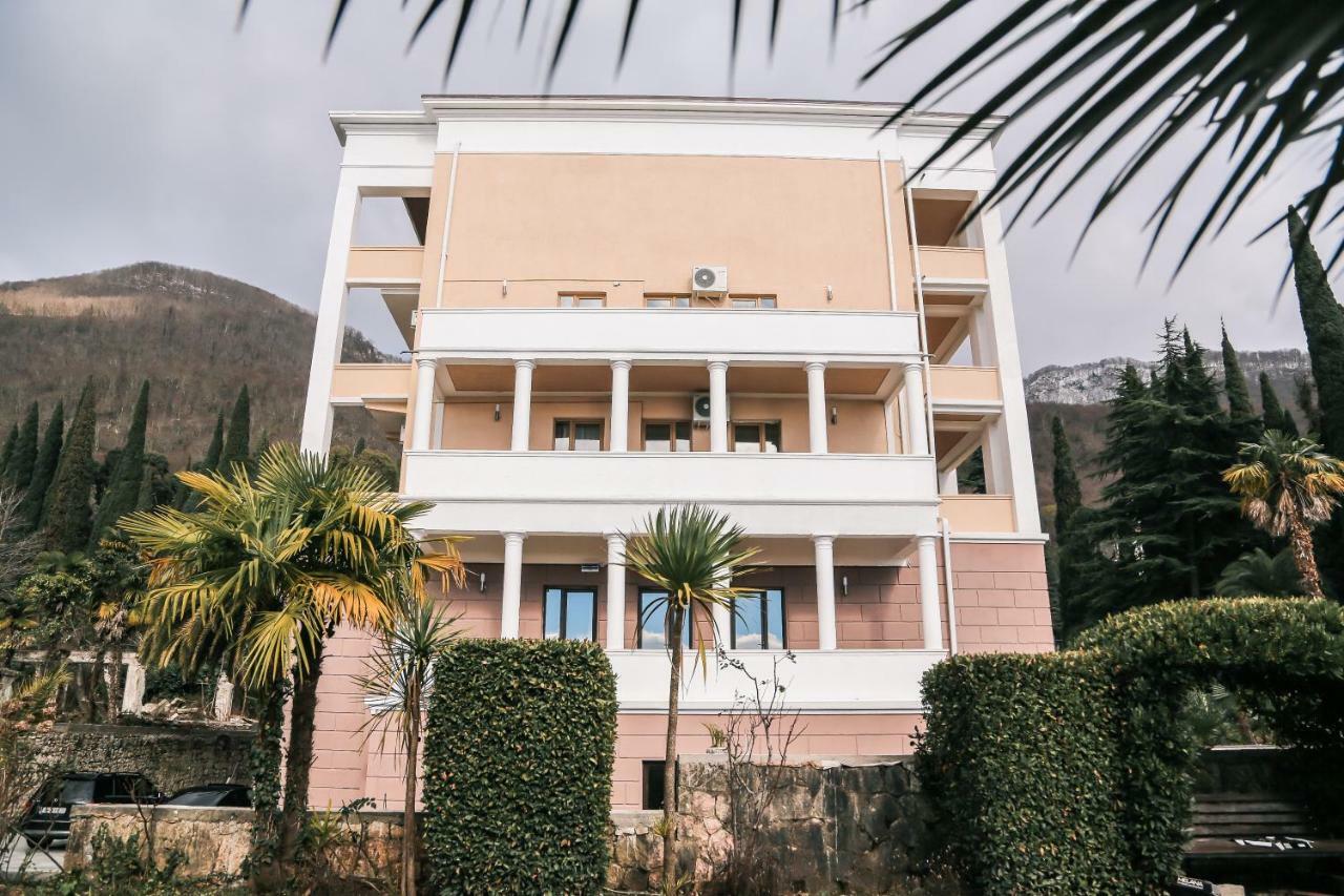 Old Gagra Hotel מראה חיצוני תמונה