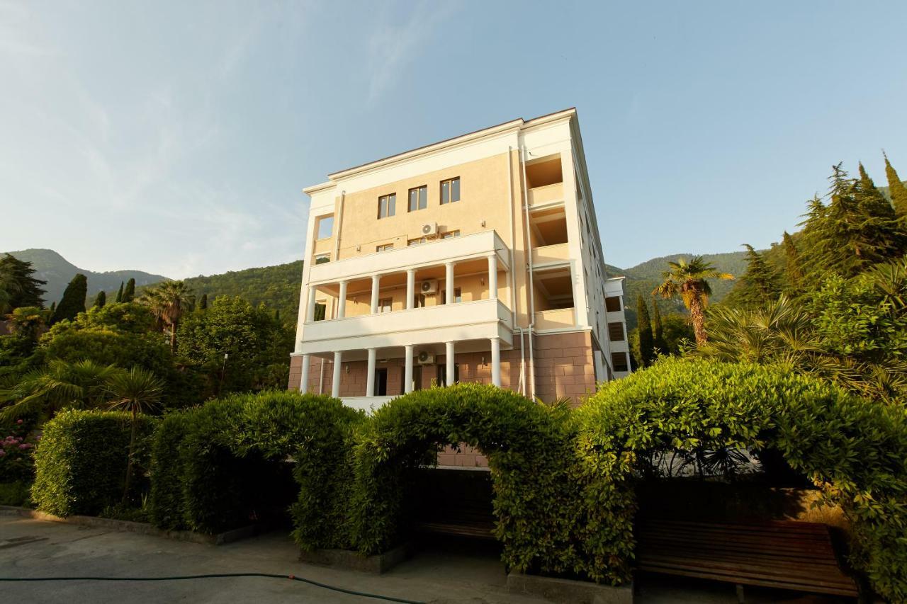 Old Gagra Hotel מראה חיצוני תמונה