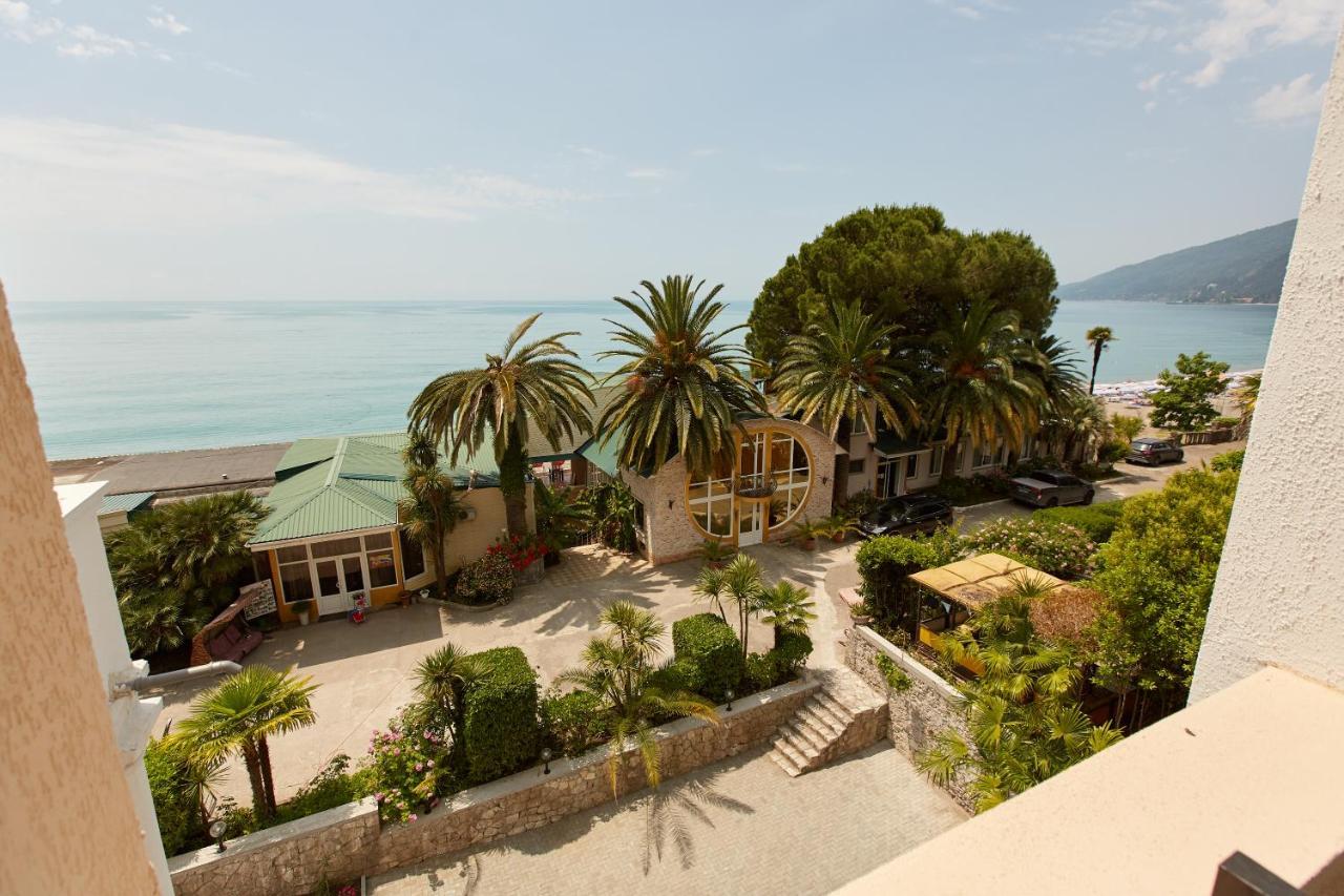 Old Gagra Hotel מראה חיצוני תמונה